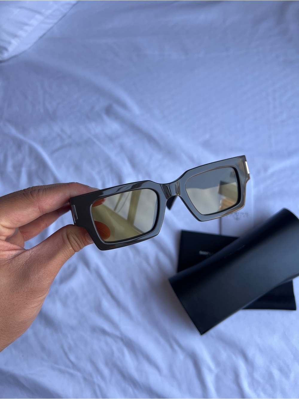 BRAND NEW AUTHENTIC SAINT LAURENT MENS SL572 Sunglasses Brown Acetate Light Lens